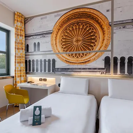 B&B Hotel Cremona 3* קרמונה