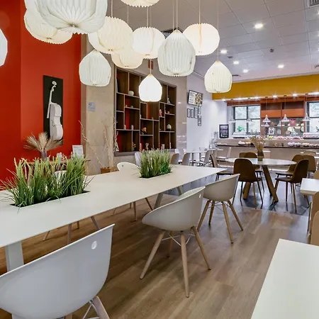 B&B Hotel Cremona מלון קרמונה