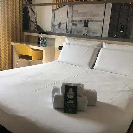 B&B Hotel Cremona קרמונה