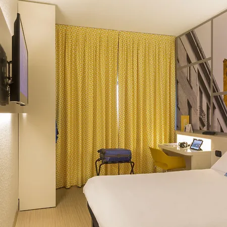 Hotel B&B Hotel Cremona 3*