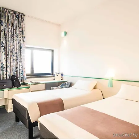 מלון B&B Hotel Cremona 3*
