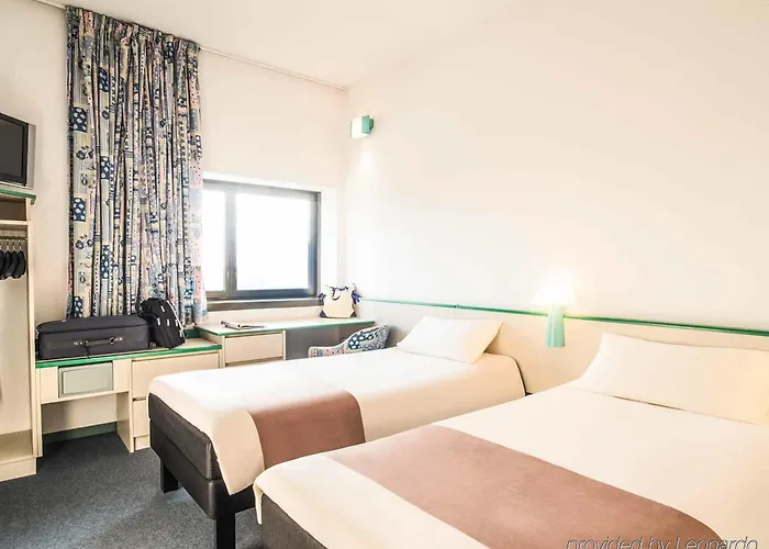 Hotell B&B Hotel Cremona 3*