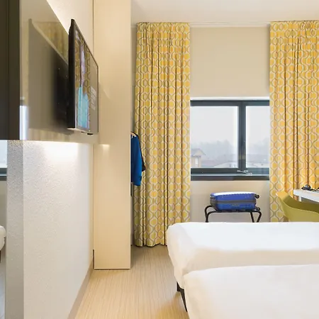 B&B Hotel Cremona Hotell Cremona