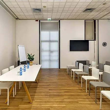 B&B Hotel Cremona Hotel Cremona